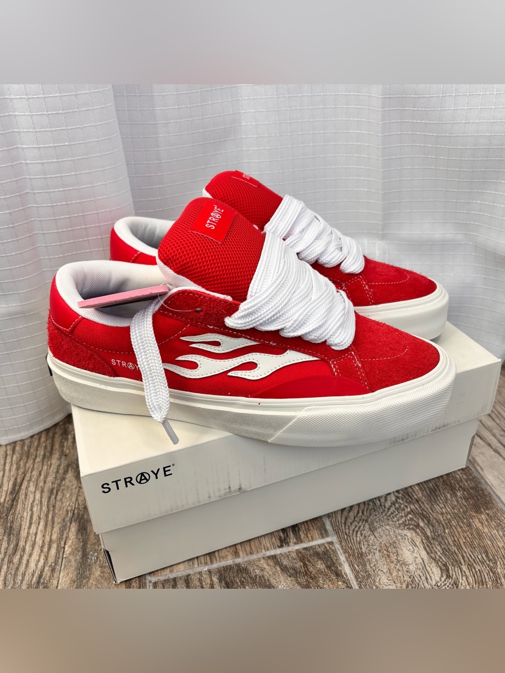 Straye Logan Puff Red Sneakers Shoes White Flames Mens AcidDrop Mens 11